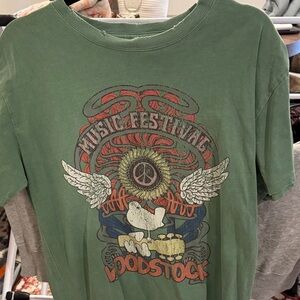 Green Graphic Short Sleeve Tee